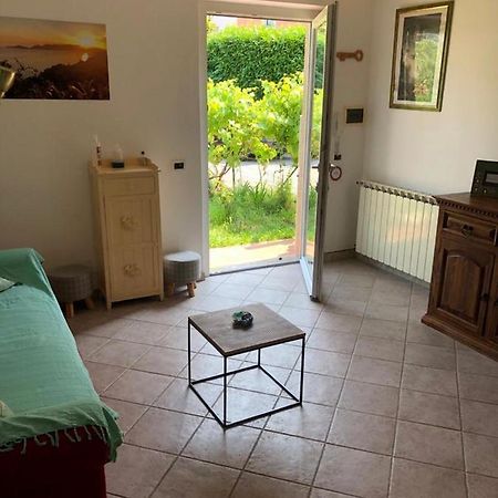 Piano di Follo La Casa Di Uliviヴィラ エクステリア 写真