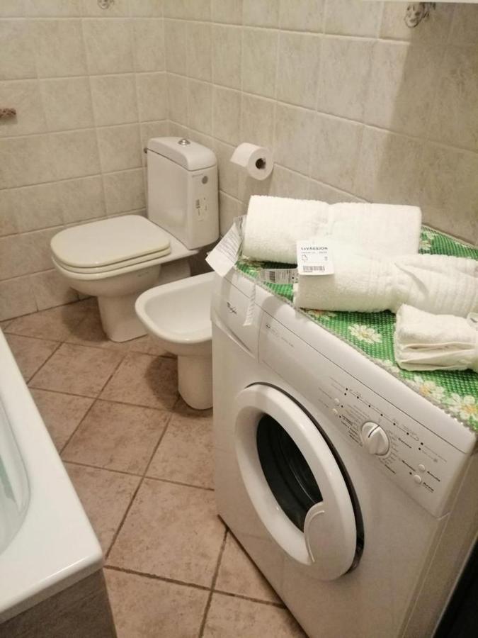 Piano di Follo La Casa Di Uliviヴィラ エクステリア 写真