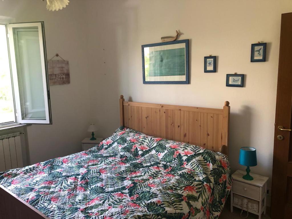 Piano di Follo La Casa Di Uliviヴィラ エクステリア 写真